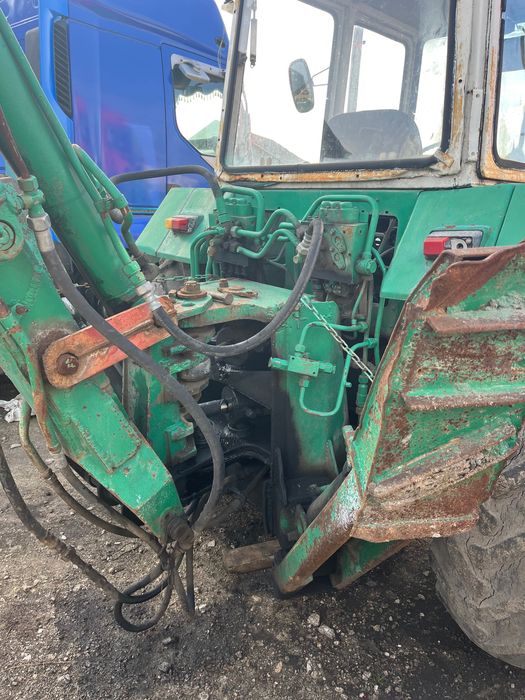 Продам екскаватор юмз 6 2200$