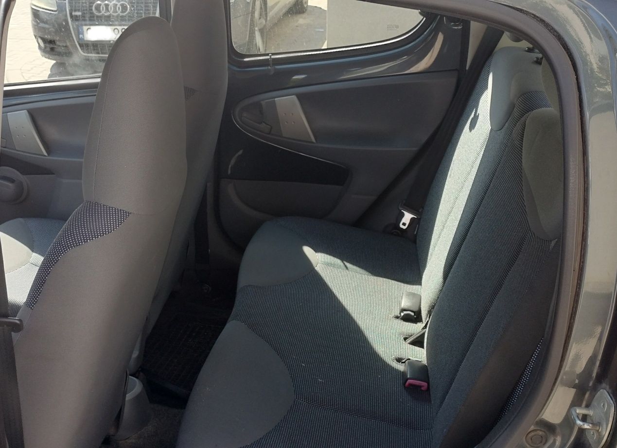 Peugeot 107/Toyota Aygo 1.0 benzyna 5Drzwi/klima/ISOFIX/zarej.w Polsce