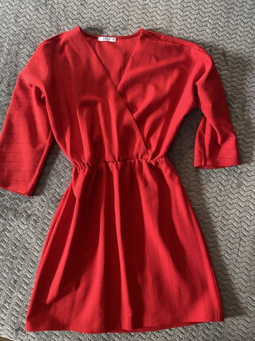 Стильна     сукня