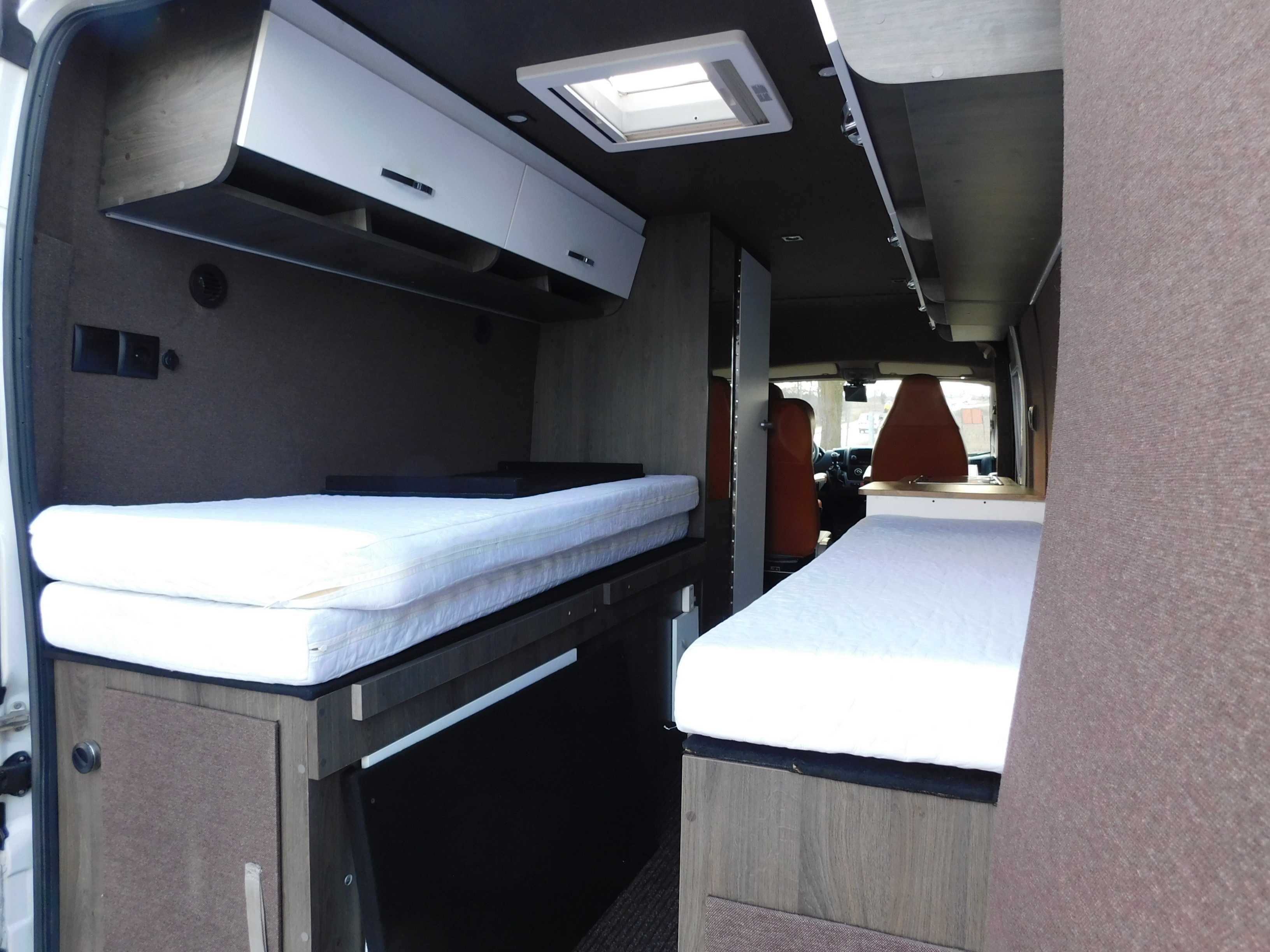 Wynajem Camper Campervan 2x Klima łóżko 190x190