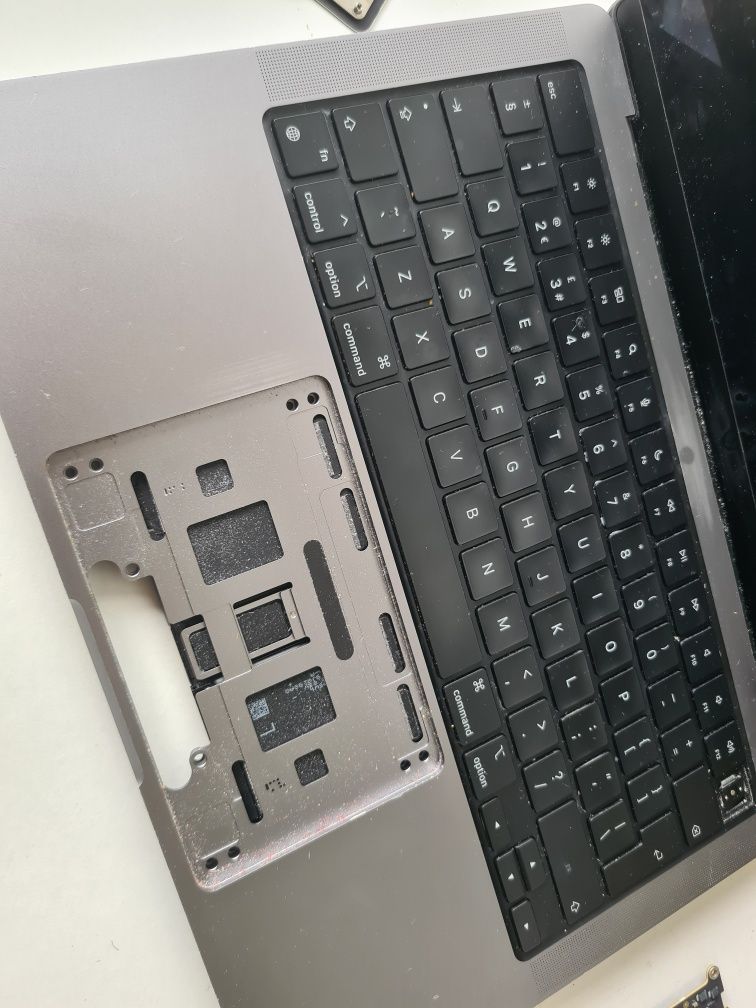 Macbook M1 Pro  A2442 para peças