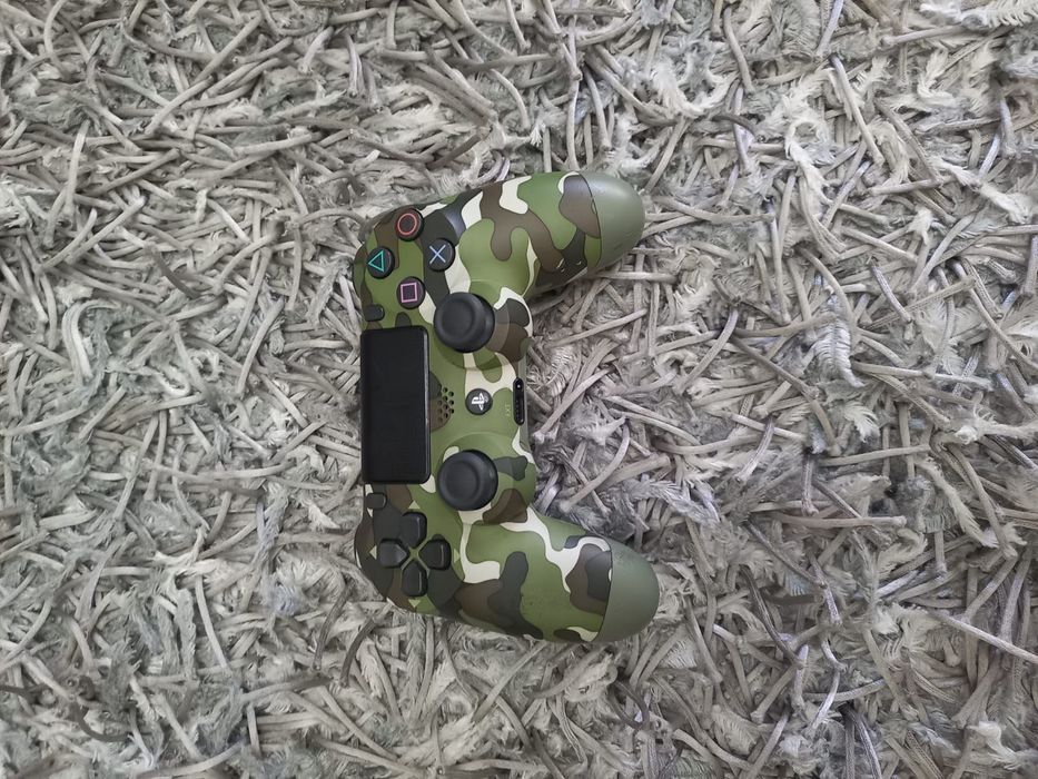 PlayStation 4 com jogos
