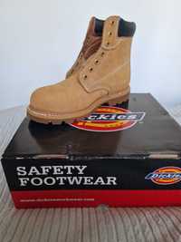 Trapery, Safty Footwear, Dickies