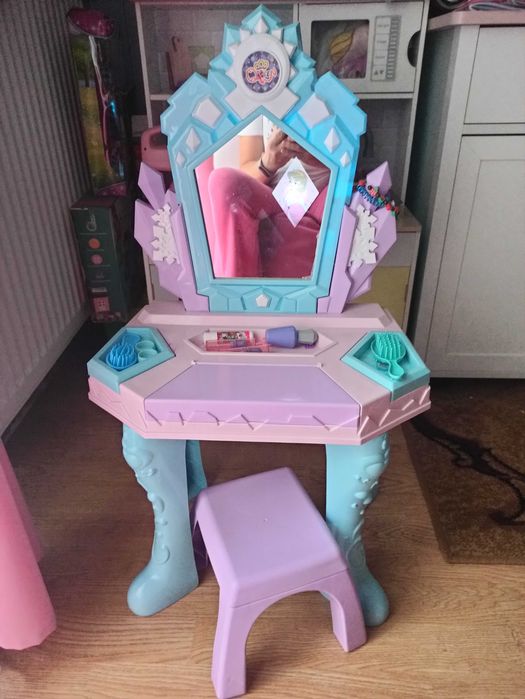 Toaletka dla dziewczynki księżniczki