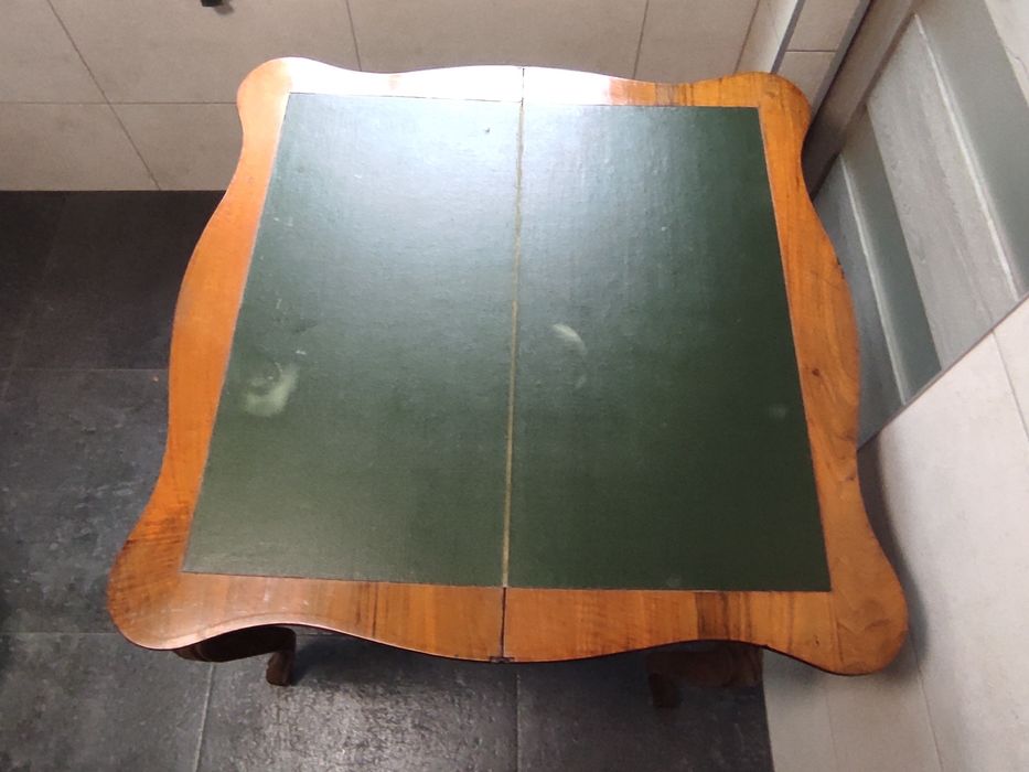 Stary rozkładany stolik do brydża