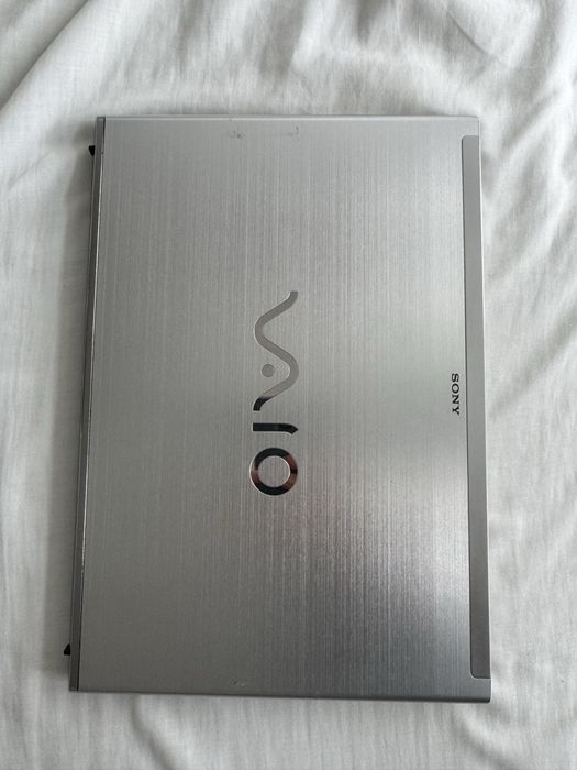 Sony Vaio Ultrabool Core i5 - ecrã sem funcionar