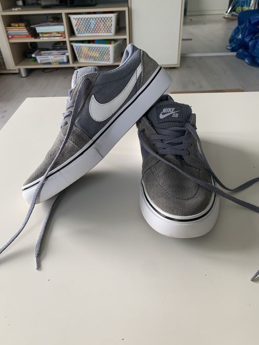 Buty sportowe adidasy Nike 36,5 sneakersy trampki