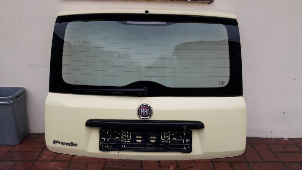 Klapa tył tylnia żółta kod lak. 541 do Fiat Panda II pasuje 03-12 r