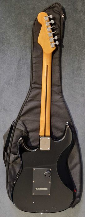 Gitara czarny stratocaster Gilmour - partcaster