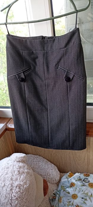 Костюм жіночий, на дівчину-підлітка (жилет і спідниця)