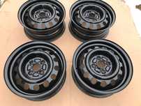 Felgi Toyota Yaris I II 14 4x100 ET45 Komplet