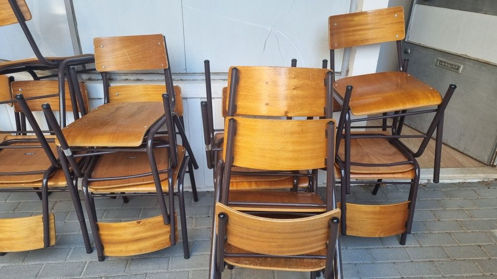Cadeiras de madeiras