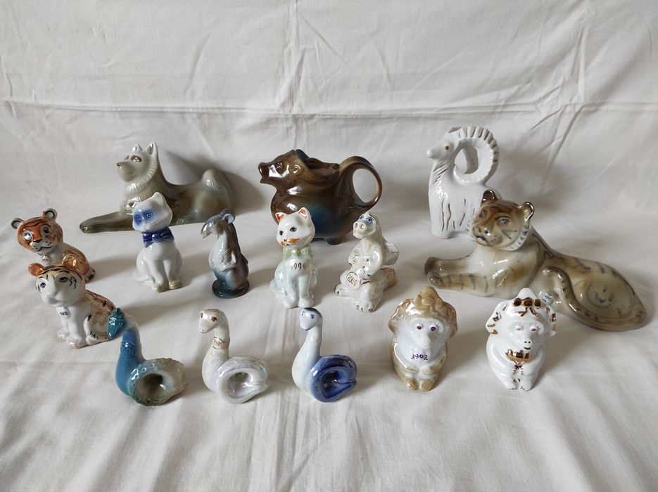 Фарфоровые статуэтки