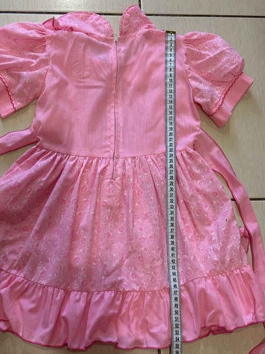 Дитяче рожеве плаття