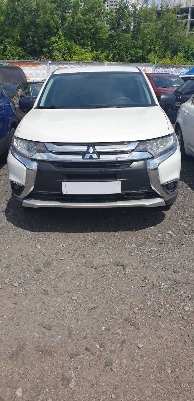 Mitsubishi Outlander 2018