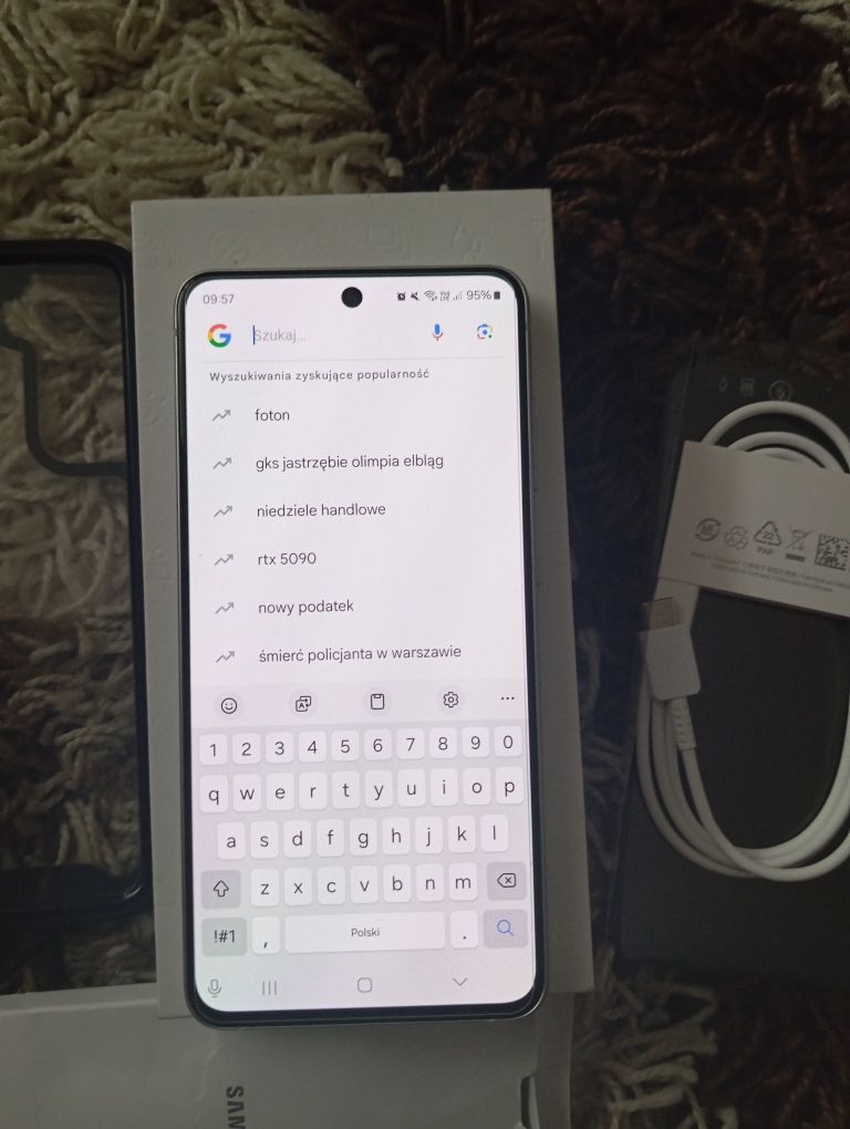 Sprzedam samsunga s21fe 5g.