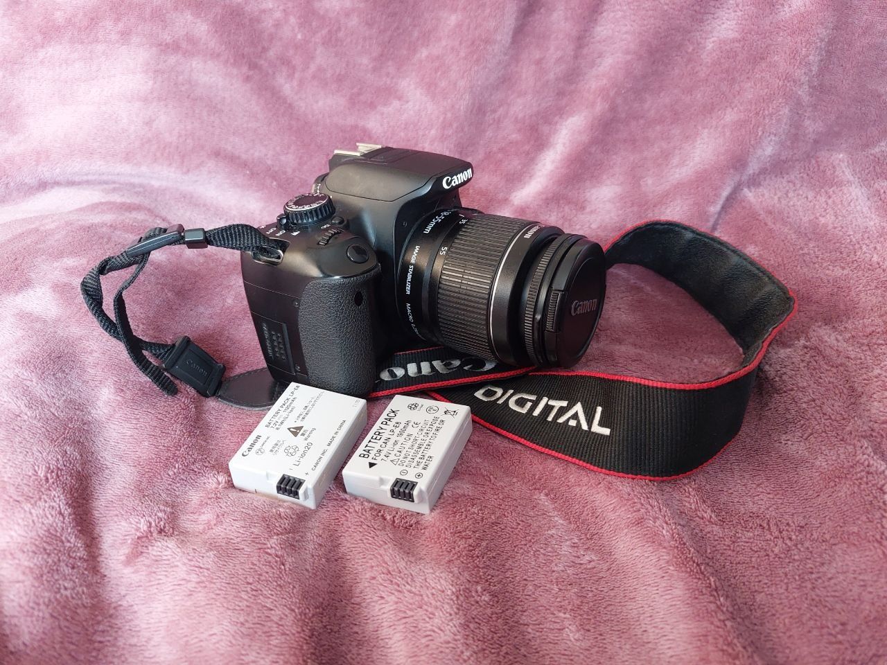 Canon 650d 18-55 два акб фотоапарат кенон