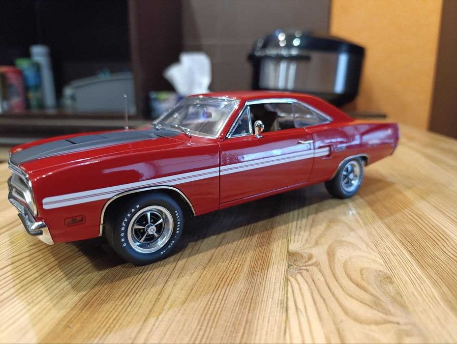 Модель автомобіля GMP 1:18 1970 PLYMOUTH ROAD RUNNER
