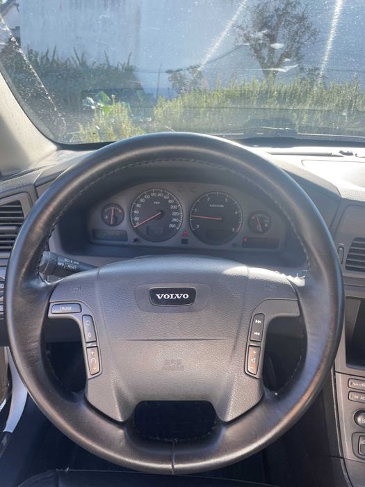 Volvo V70 2.4 D5