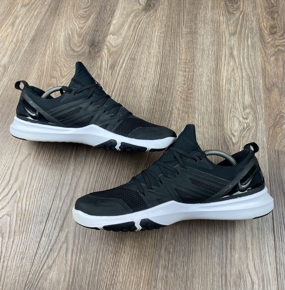 Кросівки для тренувань Nike Victory Elite Trainer 45 (29 см)