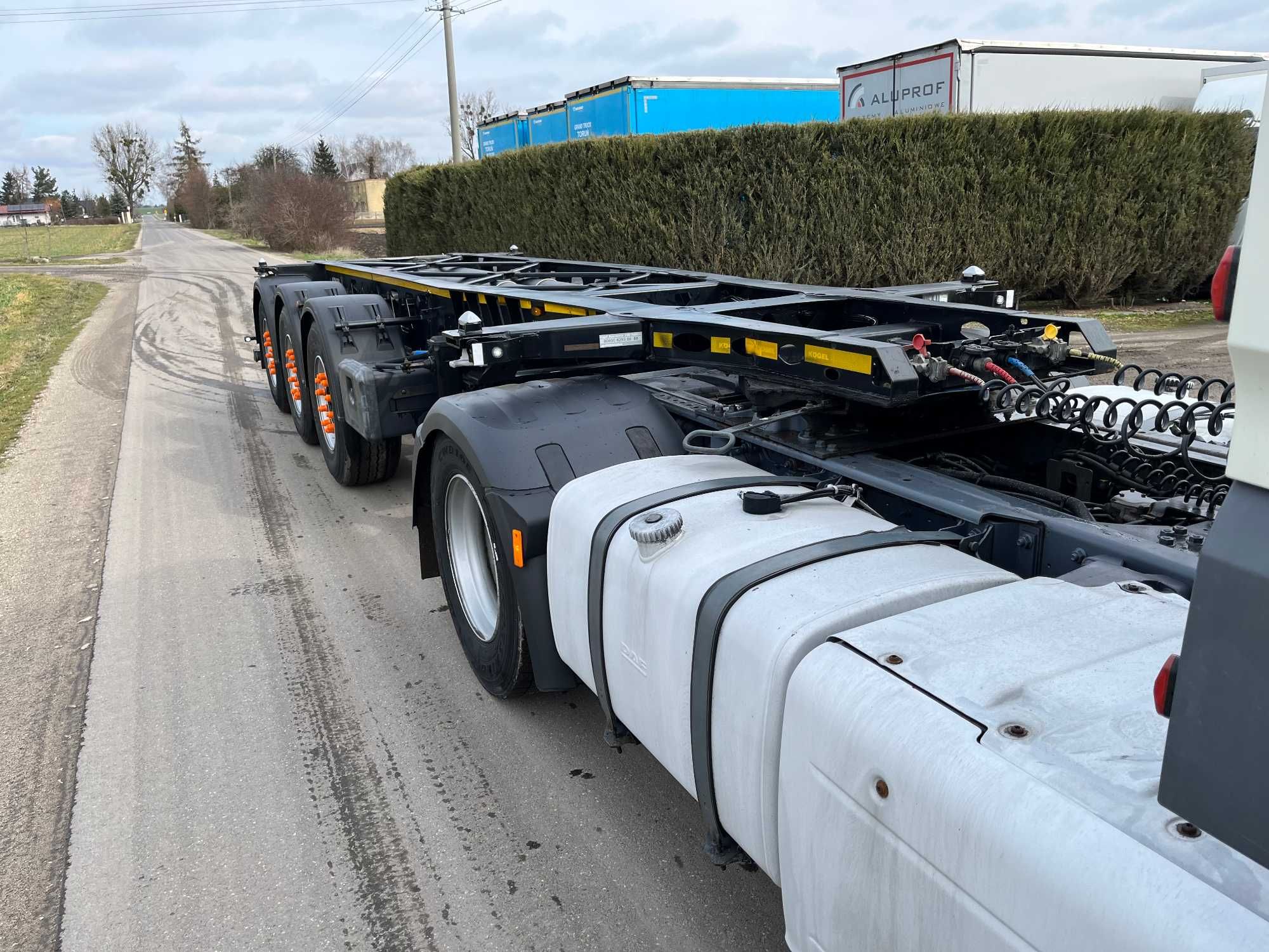 Wynajem Naczepa tank kontener 20 cysterna ADR *