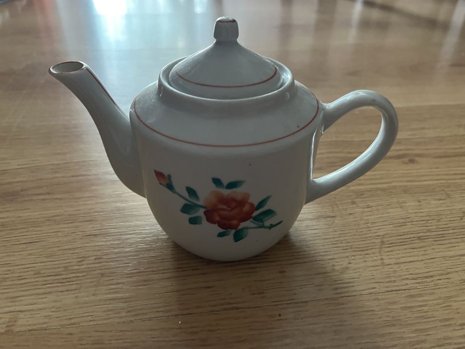 Czajnik imbryk do herbaty D.P.R.K.