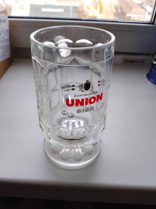 Продам бокалы для пива