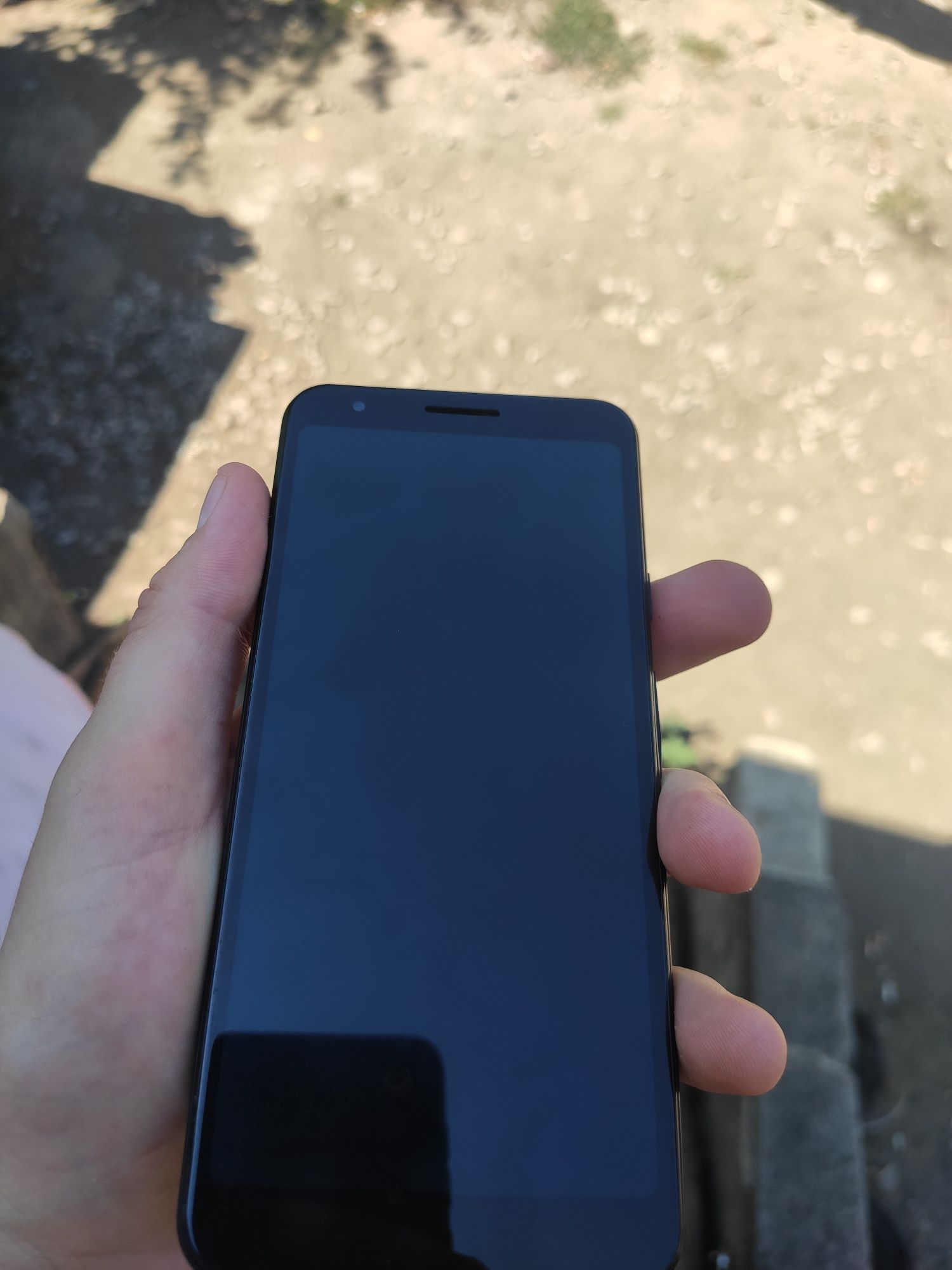 Pixel 3a, читати опис