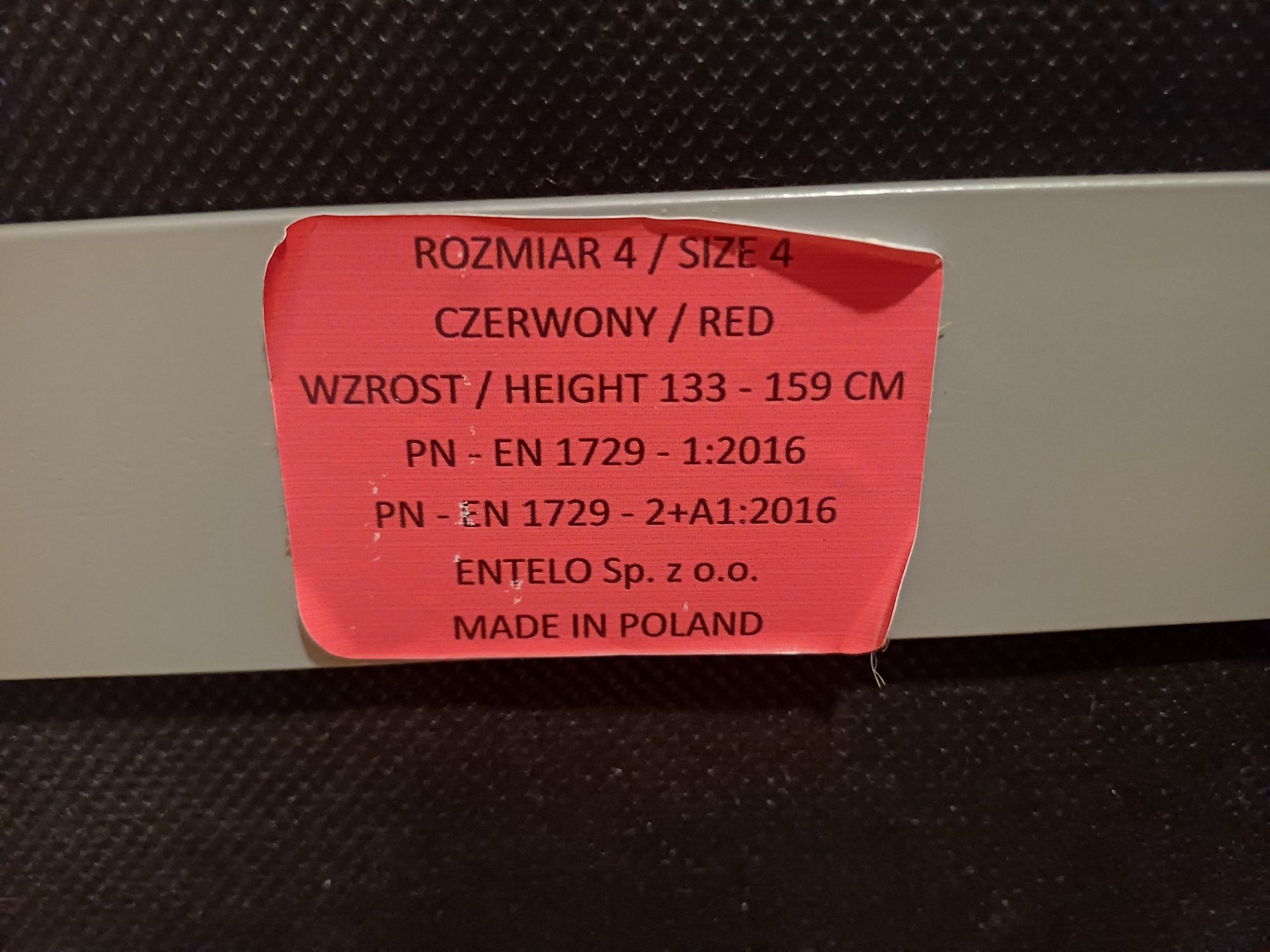 Krzesło dla dziecka Entelo rozmiar 4 (133-159cm), stan bardzo dobry