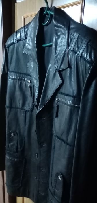 Кожаный пиджак XL