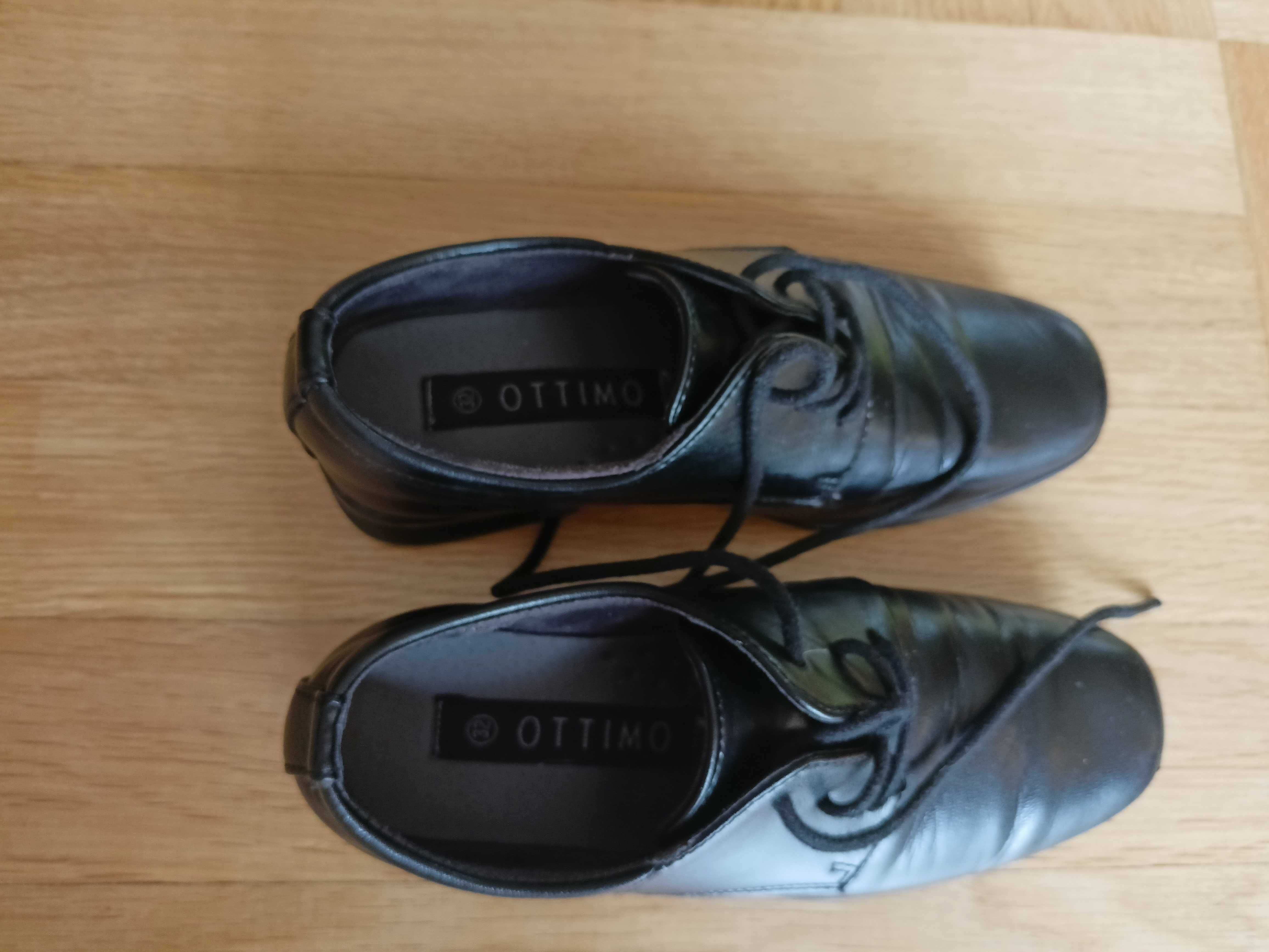 Komunijne Buty pantofle czarne rozmiar 32 chłopięce