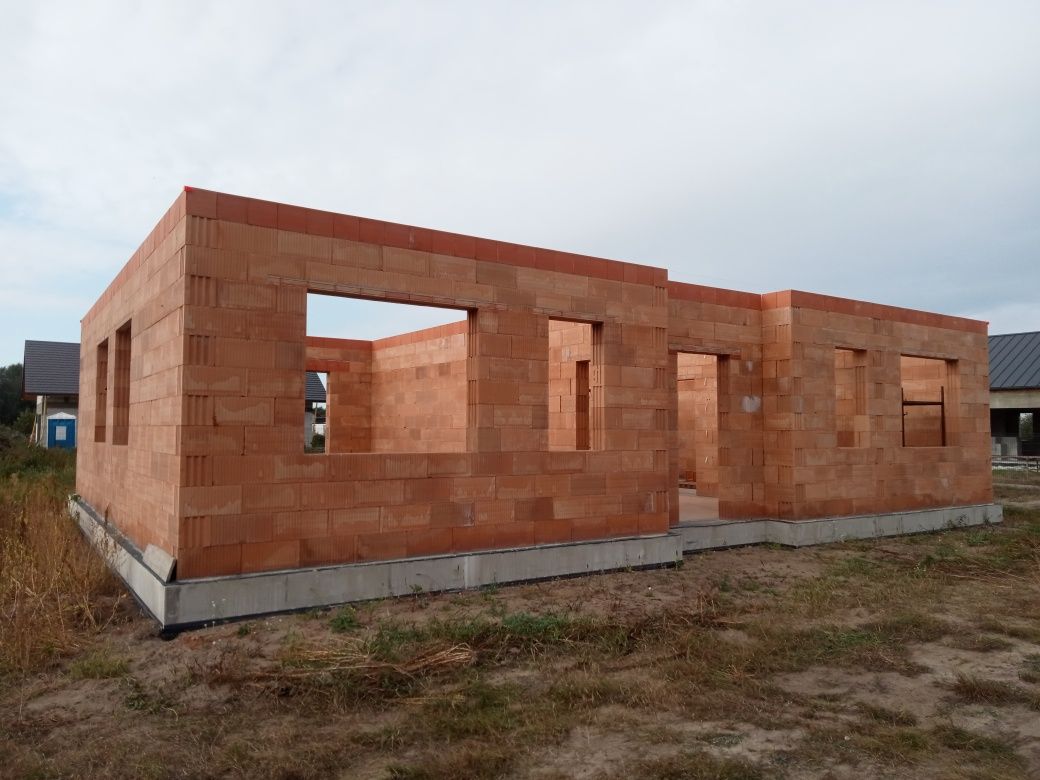 Budowa domów/Elewacje/wykończenia wnętrz/Malowanie natryskowe/