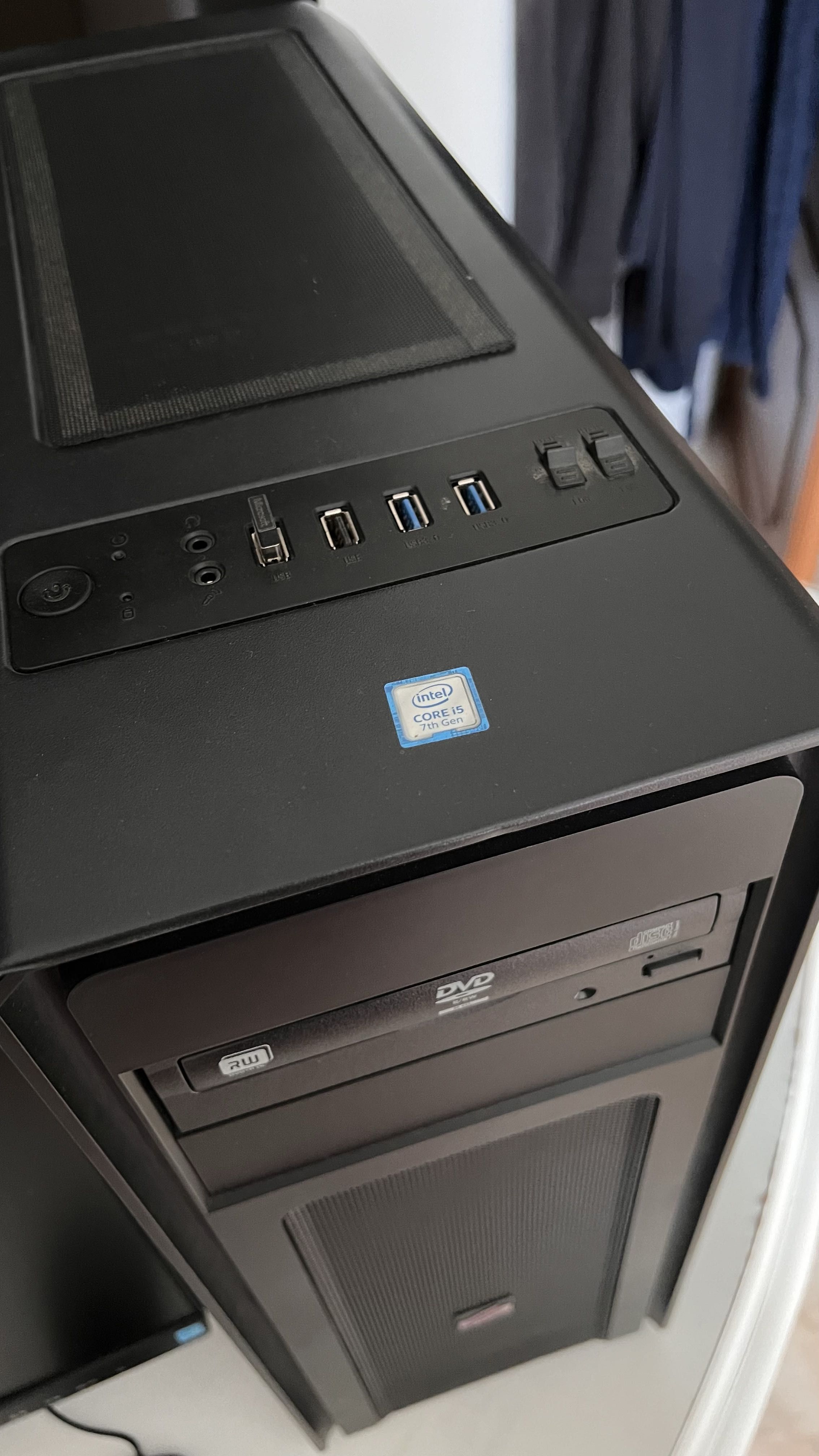 Komputer stacjonarny PC Intel i5 z kartą GTX 1060 6GB + adapter Wi-Fi