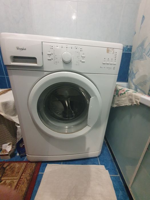 Пральна машина Whirpool