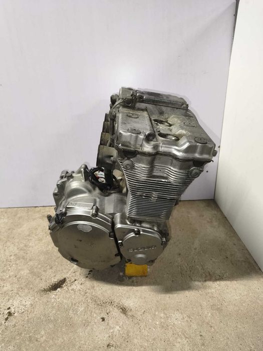 MOTOR SUZUKI GSXF 750 TIPO R736