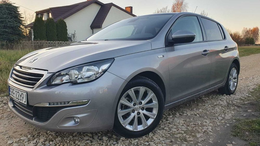 Peugeot 308 1.6 Diesel 2017r PDC Stan Bardzo Dobry Niski przebieg