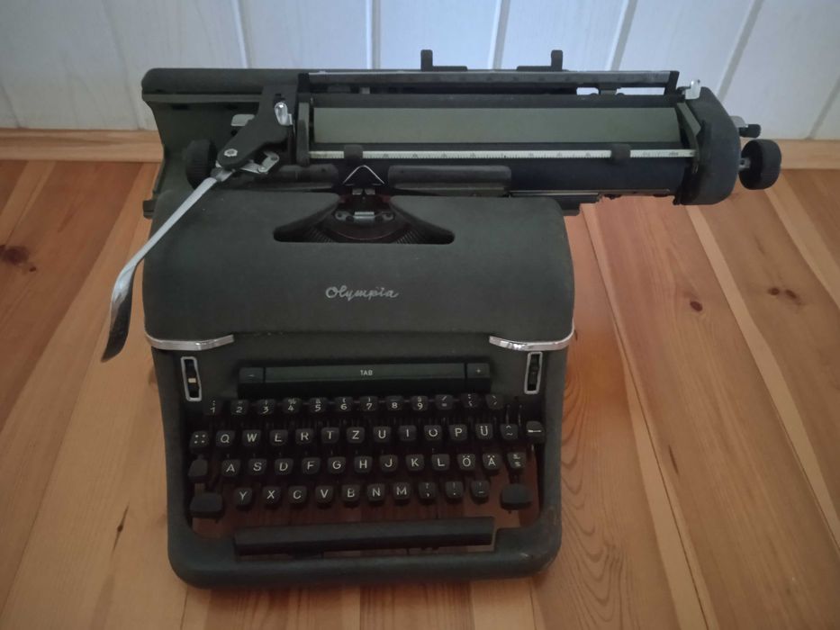 Maszyna do pisania Olympia Werke Wilhelmshaven AG dla kolekcjonera