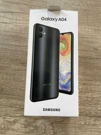 Телефон SAMSUNG Galaxy A04 64GB в идеальном состоянии