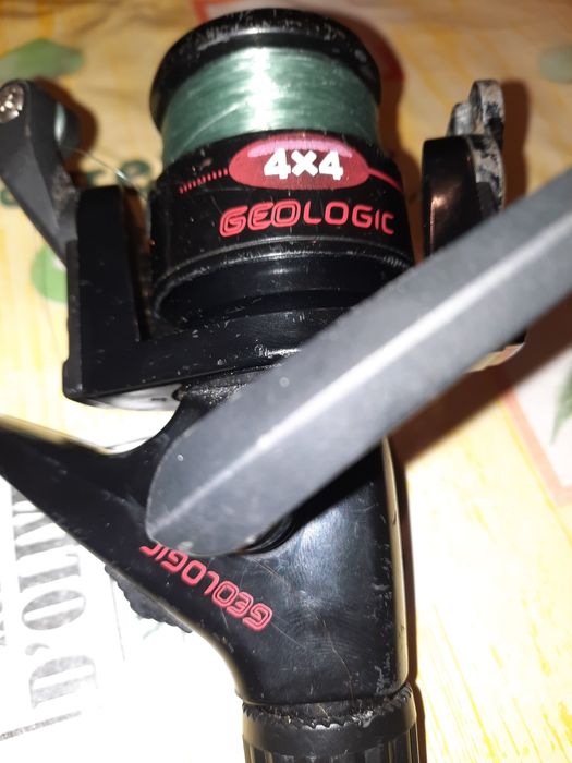 Vendo carretes de pesca.