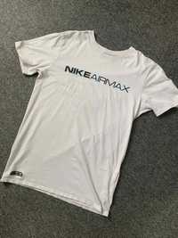 Продам оригінальну футболку Nike AirMax