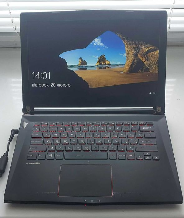 Ноутбук MSI GS43VR 7RE Phantom Pro