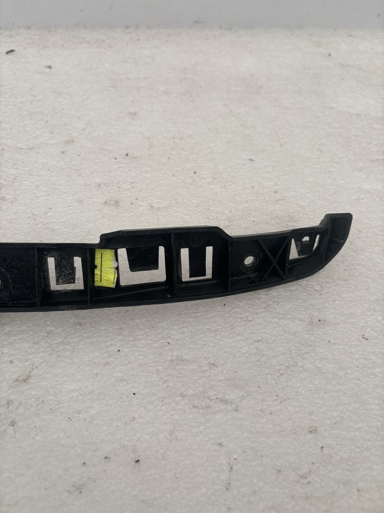 Fiat Doblo II 2 lift fl 14- ślizg lampy pod lampę lewy przód przedni