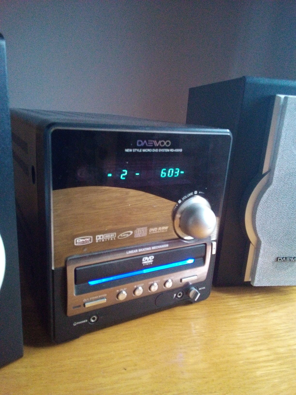 Wieża DVD system RD-430XB