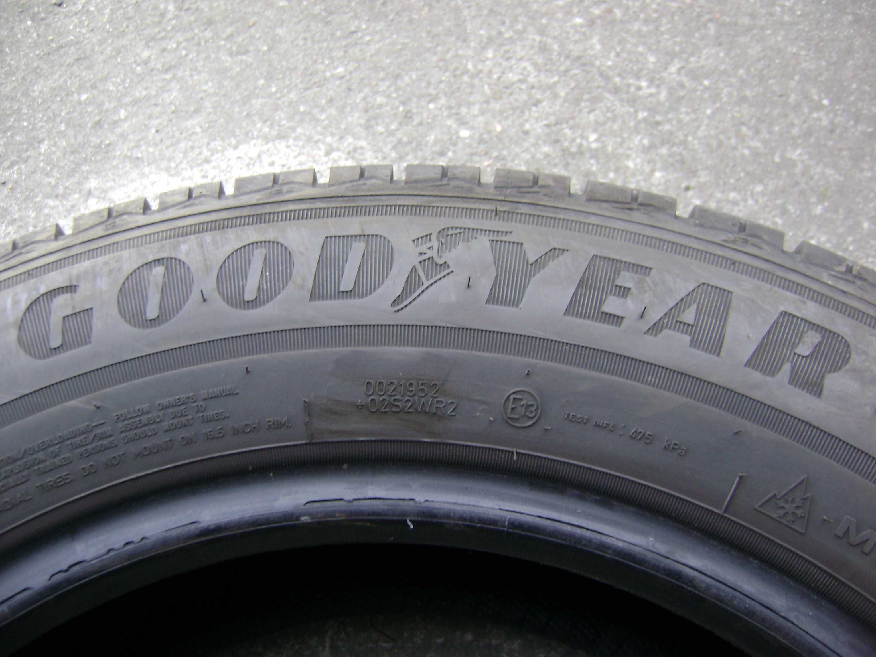 Opony Całoroczne Goodyear  215/65R16 C 2023 rok  7mm  cena z 2 sztuki