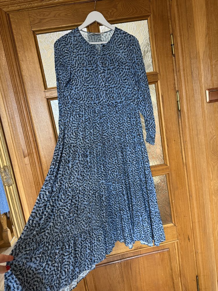 Продам сукню Zara в розмірі s, одягнена 1 раз