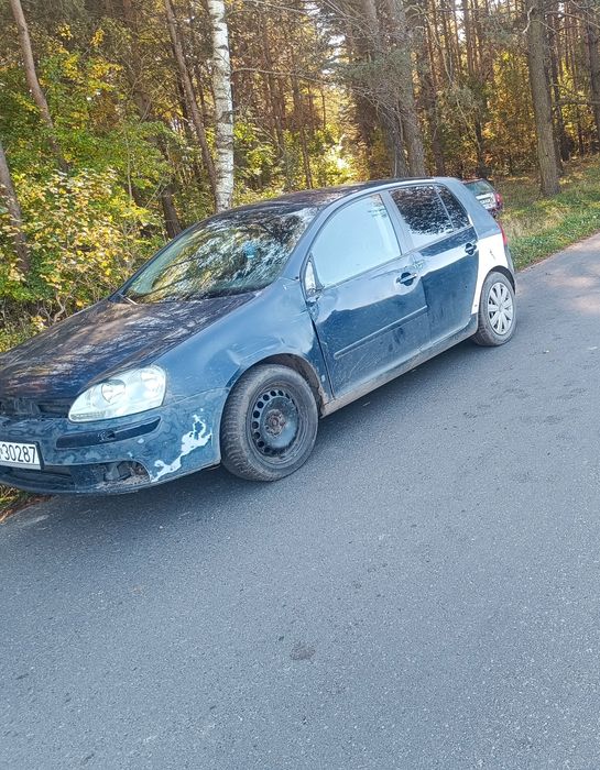 Volkswagen Golf 5 1.6 lpg 5d