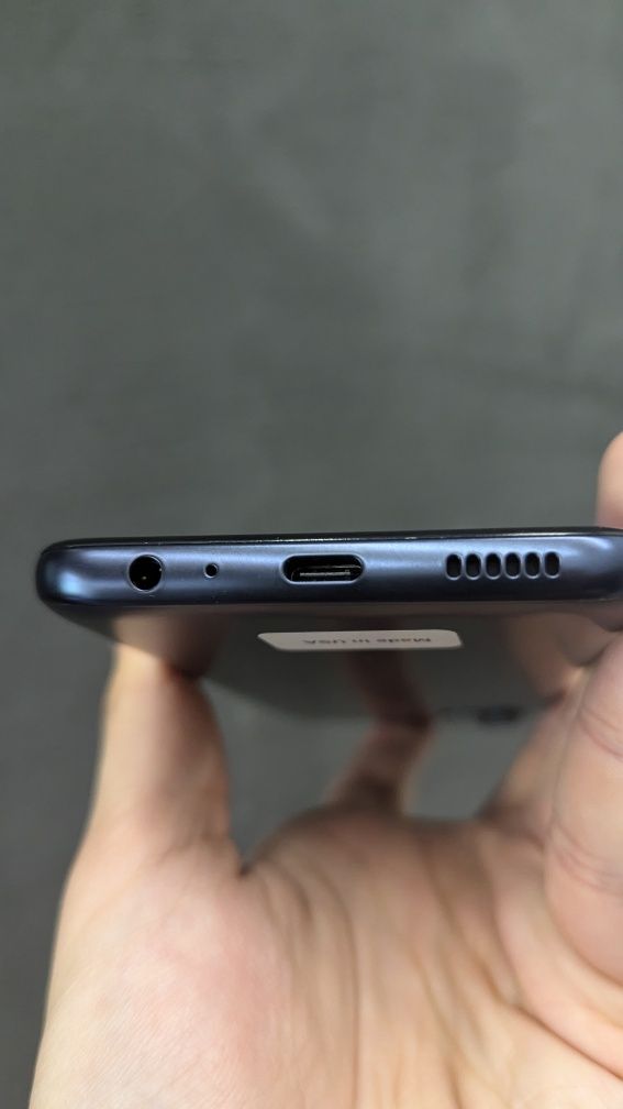 Свіжий Motorola G 5G 2022 4/64GB Made in USA