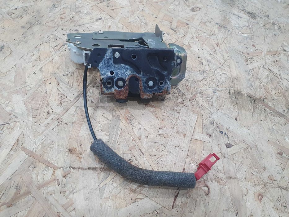 Zamek klapy bagażnika Vw Sharan 1 lift 06 rok sprawny