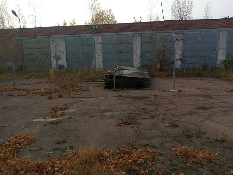 ПРОДАЖ - Будівля гаражів, загальною площею 595,7 кв.м. с. Андріївка