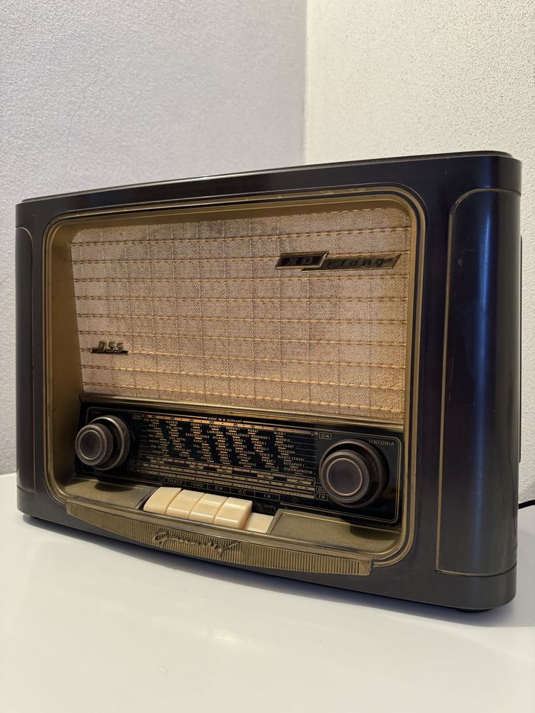 Rádio Antigo Grundig